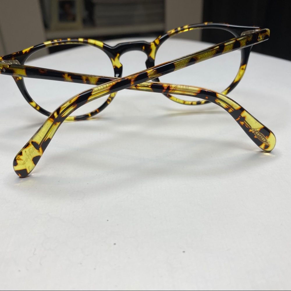 EUC Oliver Peoples Riley 48 Eyewear - Picture 10 of 13